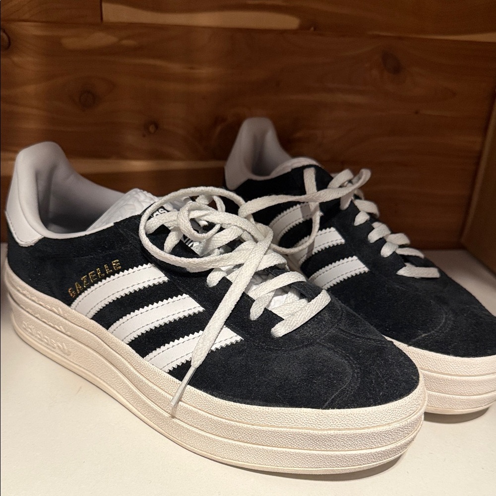 Adidas Gazelle platform sneakers